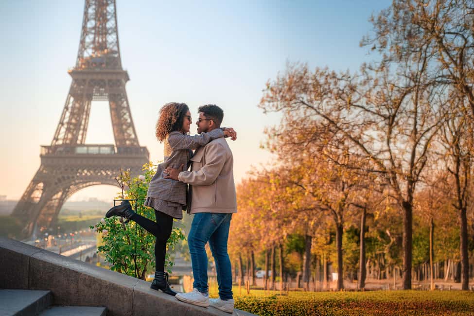 Paris: Professional Photoshoot with the Eiffel Tower - Key highlights worth showing up for