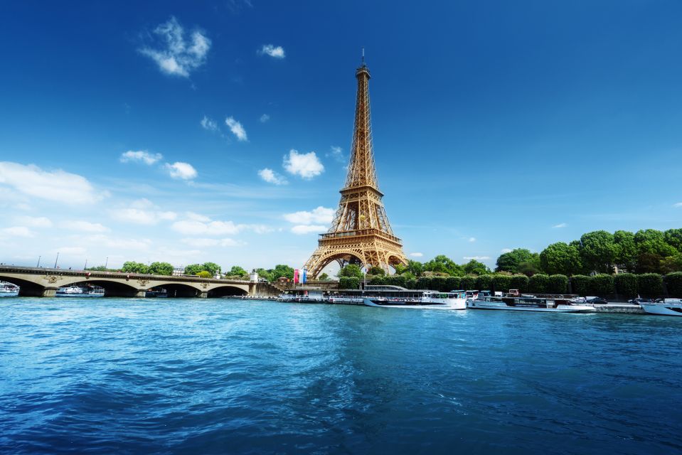 Paris: Romantic Cruise with 3-course Dinner on Seine River - The Capitaine Fracasse boat: glass viewing, terrace air, and real photo time