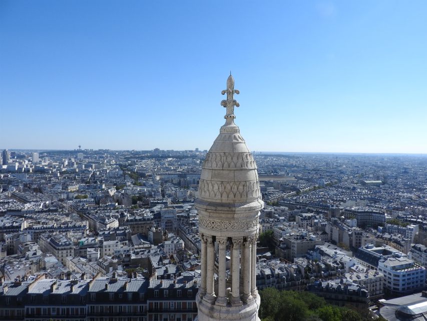 Paris: Sacré-Coeur and Montmartre Tour with Expert Guide - The walking reality: stairs, steep inclines, and planning smartly