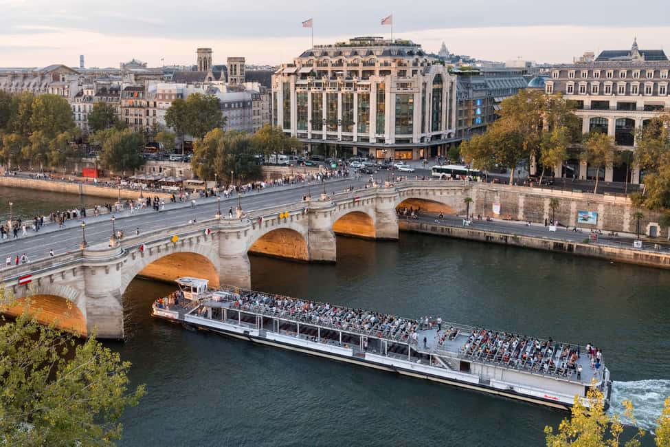 Paris : Scenic Cruise on the Seine River with Champagne - Audioguide on Your Phone: Make the Views Mean Something