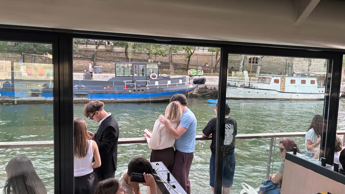Paris: Seine River Cruise and 3-course Bistro Lunch - Should you book this Seine cruise and bistro lunch?