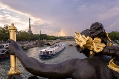 Paris: Seine River Cruise & Brunch - Where You Board Near the Bir Hakeim Bridge