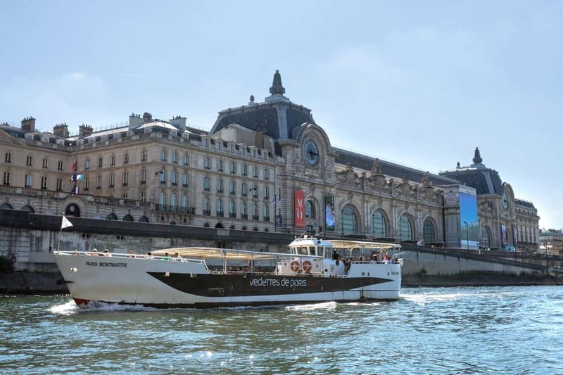 Paris: Seine River Cruise with a Live Guide - Getting There at Port de Suffren and Finding the Vedettes de Paris Dock