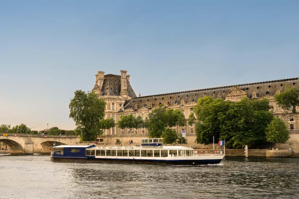 Paris: Seine River Panoramic Views Dinner Cruise - The Boat Setup: Terrace Photos and Seats That Face the Monuments