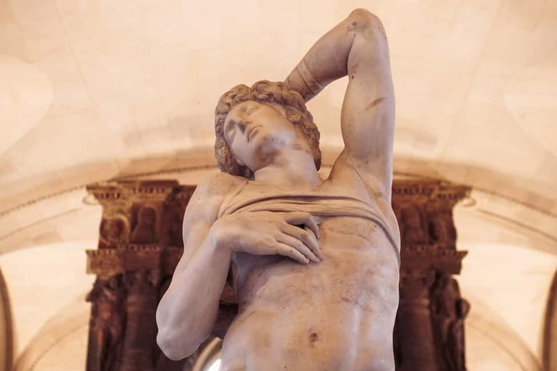 Paris: Skip-the-Line Louvre Highlights Tour with Mona Lisa - How the Guide Turns Hallways Into Stories (And Why Headsets Matter)