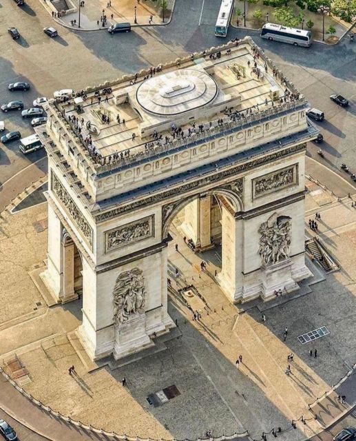 Paris Top Sights Half Day Walking Tour with a Fun Guide - Timing and walking: what 5 hours feels like in real life