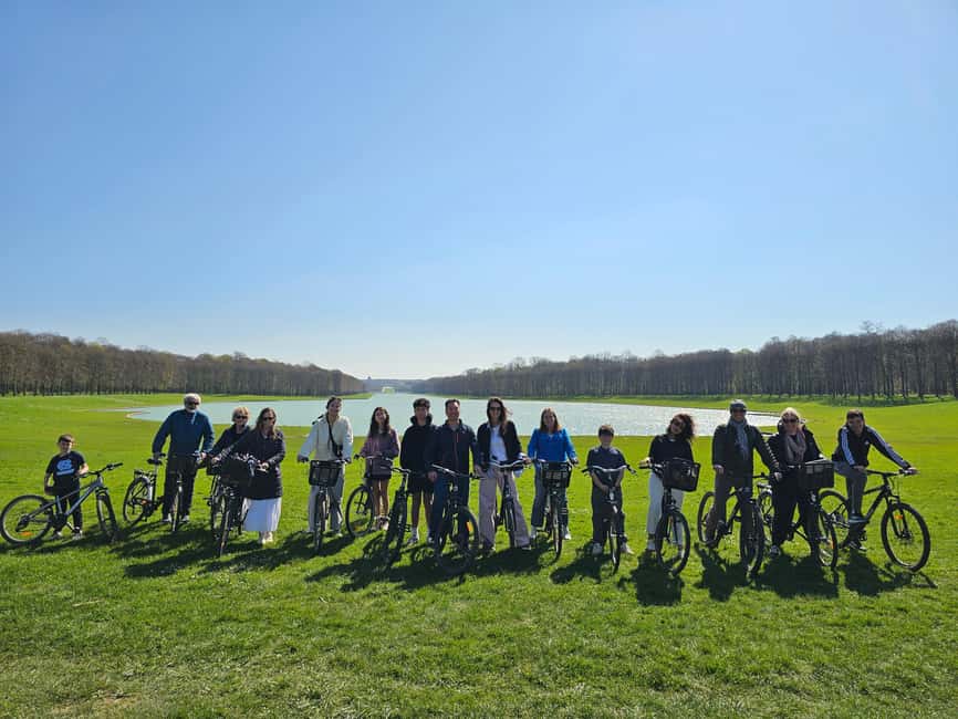 Paris: Versailles Golf Cart & Bike Tour with Palace Entry - Where you meet: Place d’Arme and the golden gate