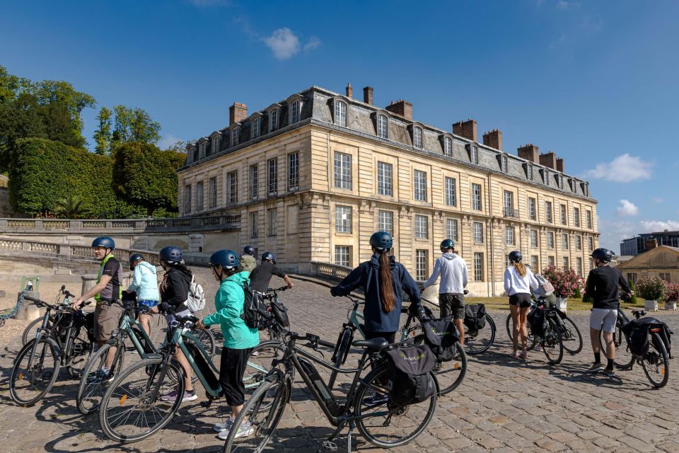 Paris: Versailles Palace and Queen Hamlet E-Bike Tour - Getting back to Paris: train ride and the smart end of the day