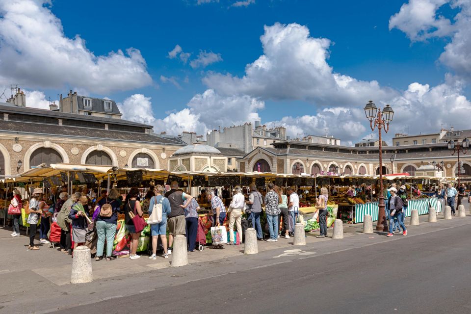 Paris: Versailles Palace and Queen Hamlet E-Bike Tour - Marnes-la-Coquette and Fausses Reposes forest: where the day gets quiet