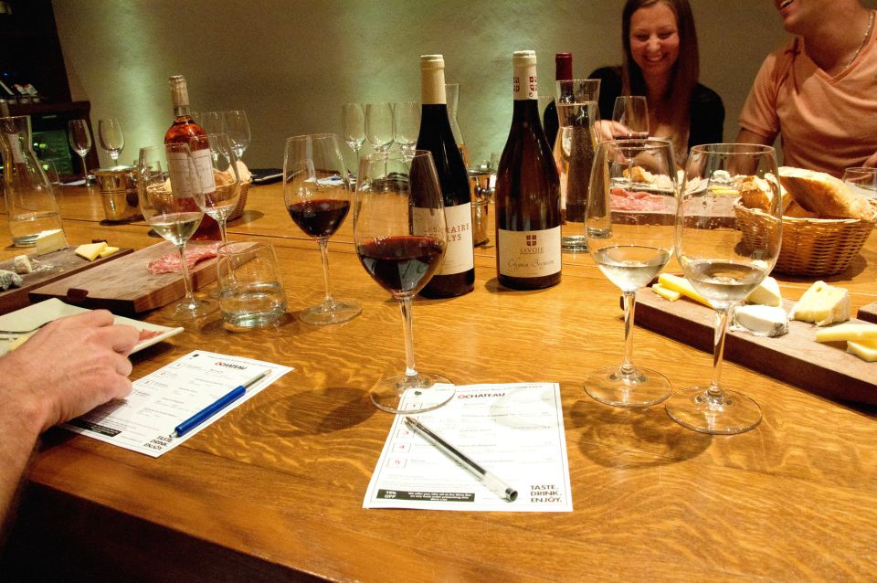 Paris: Wine and Cheese Lunch - The pairing skills you’ll use in wine shops and on future cheese boards