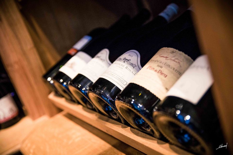 Paris: Wine and Cheese Tasting - What “three wines and three cheeses” really means for value