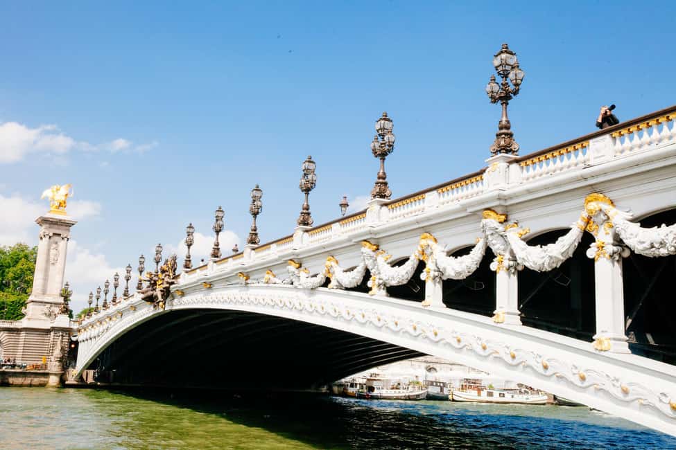 Private Secrets of Paris Bike Tour - Meeting at Dupleix: how this ride actually starts