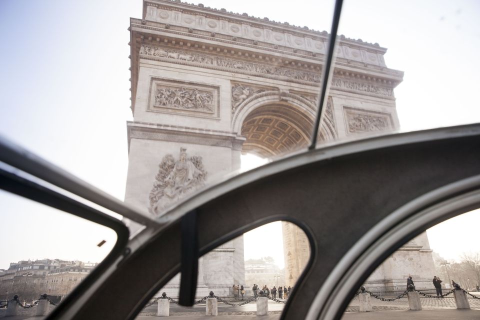 Romantic Paris Vintage Citroën 2CV Tour - Champagne and other add-ons: romantic extras, with a dose of reality