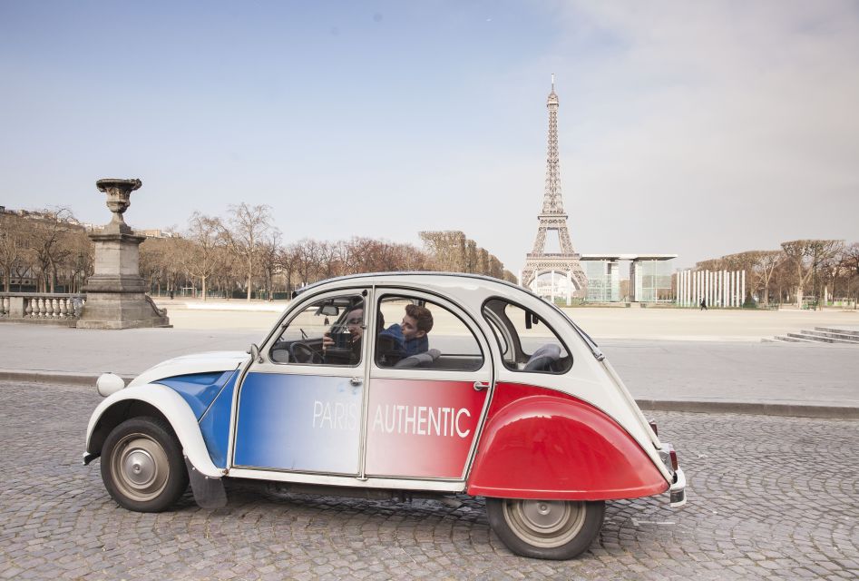 Romantic Paris Vintage Citroën 2CV Tour - Montmartre and Sacré-Cœur: romantic views without the planning stress