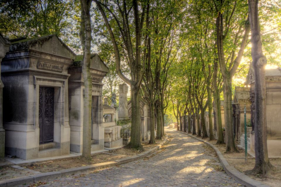 The Père Lachaise Cemetery: Guided 2-Hour Small-Group Tour - Key highlights worth marking on your mental map