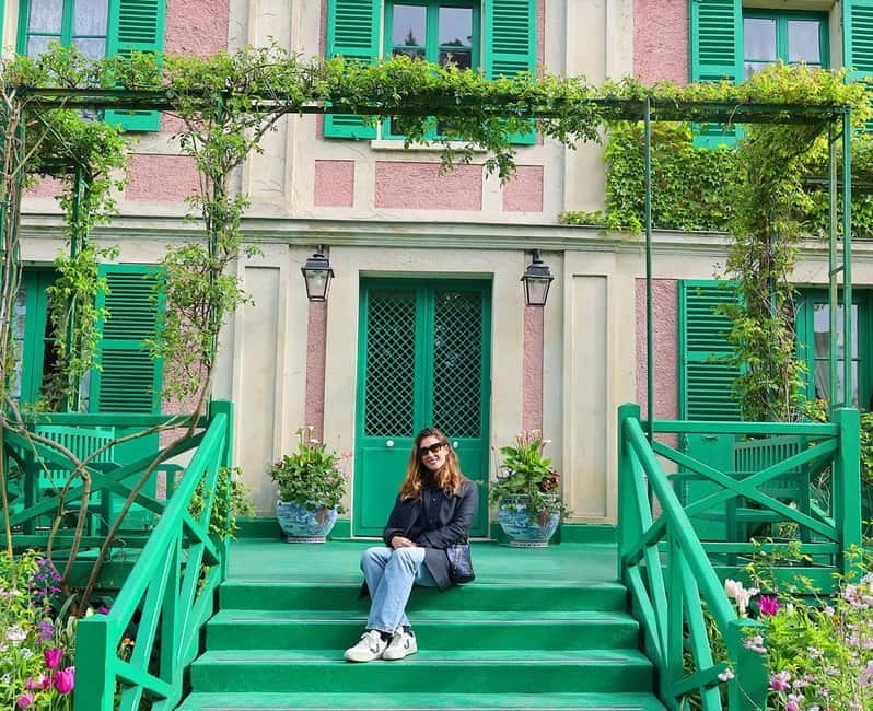 Versailles & Giverny from Paris PRIVATE TOUR with PHOTOSHOOT - Should You Book This Versailles & Giverny Private Tour?