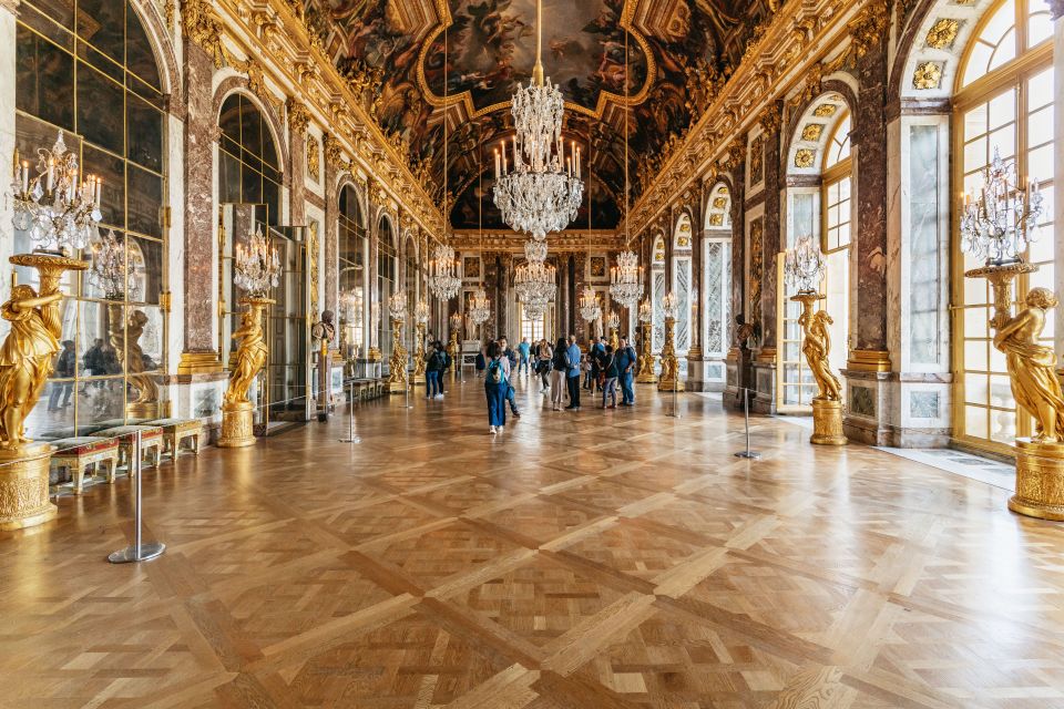 Versailles: Palace, Gardens & Marie Antoinette’s Estate Tour - Moving to Trianon: the royal retreat shift to Marie Antoinette